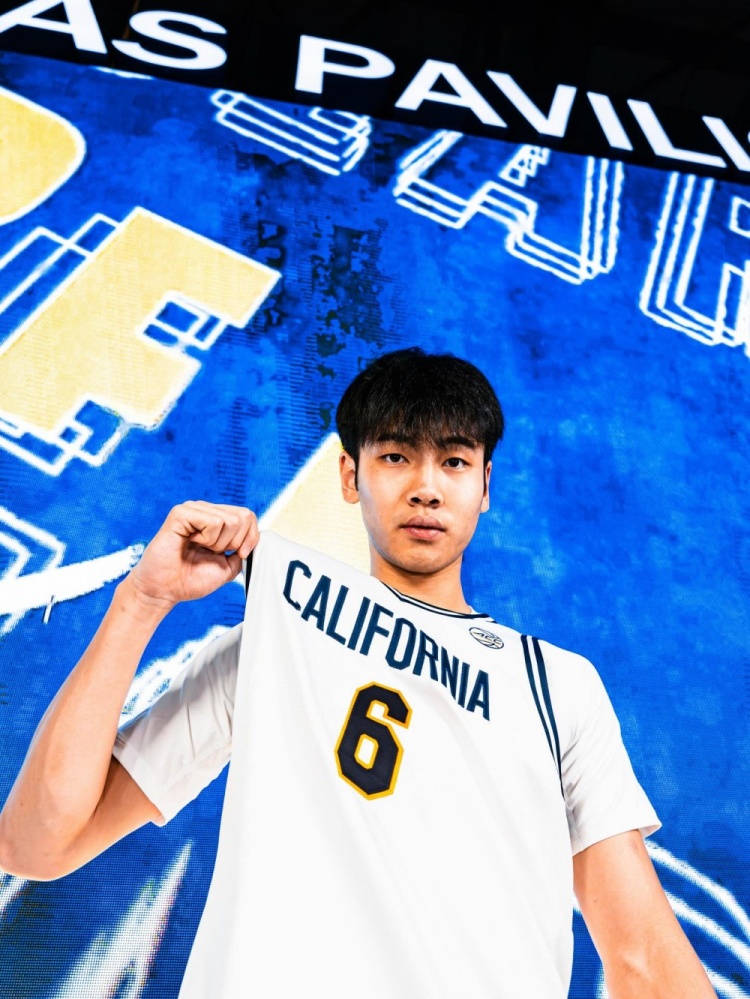 WELLBET中国-张博源晒加伯克利分校访校定妆照！球队主帅为前湖人球员马德森